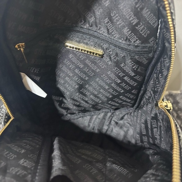 ❤️Steve Madden Signature Black Mini Backpack - Picture 5 of 5
